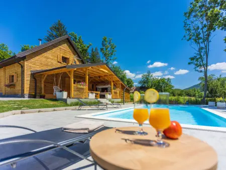 Mali Medo – Maison luxe bois avec wellness, Gospić : photo 10