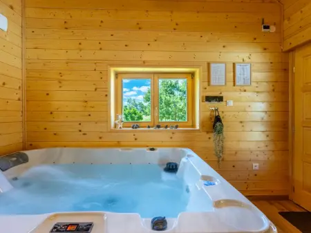 Mali Medo – Maison luxe bois avec wellness, Gospić : photo 26