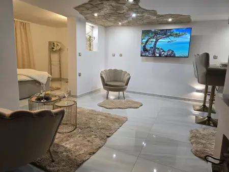 House Frieden - Maison avec piscine et spa à Varazdin Breg : photo 32
