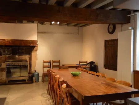 Gîte 8 pers. Piscine intérieure chauffée en Berry : photo 9