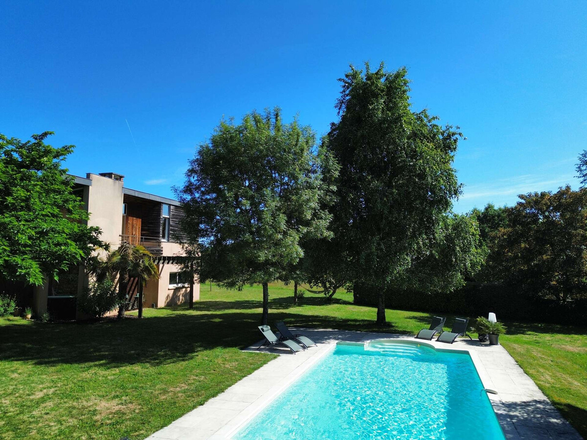 Villa contemporaine 4 pers., piscine et parc au Bugue - Photo 1