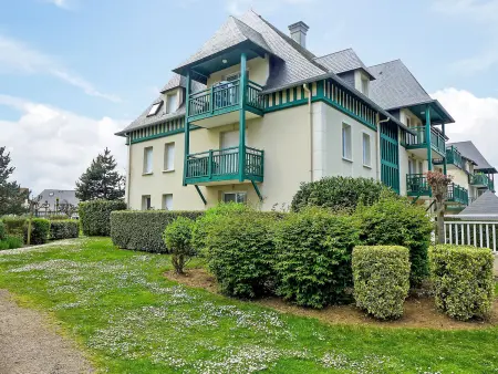 Appartement Les Goélands à Cabourg, 750 m de la mer : photo 17