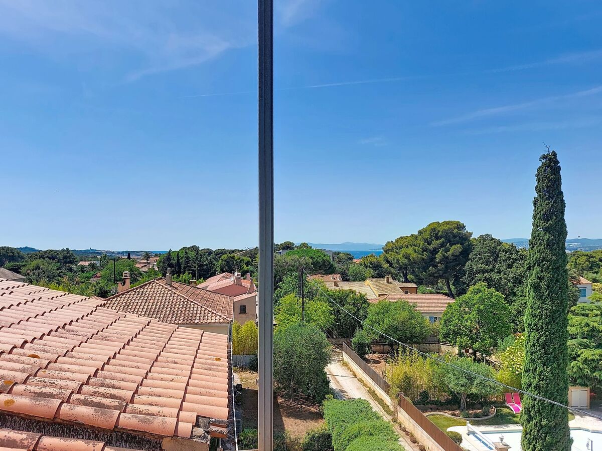 Studio Les Jardins du Soleil, vue mer à Six Fours - Photo 3