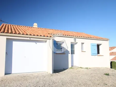 Location maison à Saint Vincent sur Jard, Charmante maison pour 4 personnes avec terrasse, à 1,8 km de la plage et proche des commodités