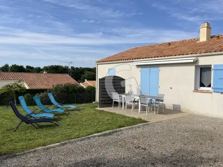 Charmante maison pour 4 personnes avec terrasse, à 1,8 km de la plage et proche des commodités - Photo 12