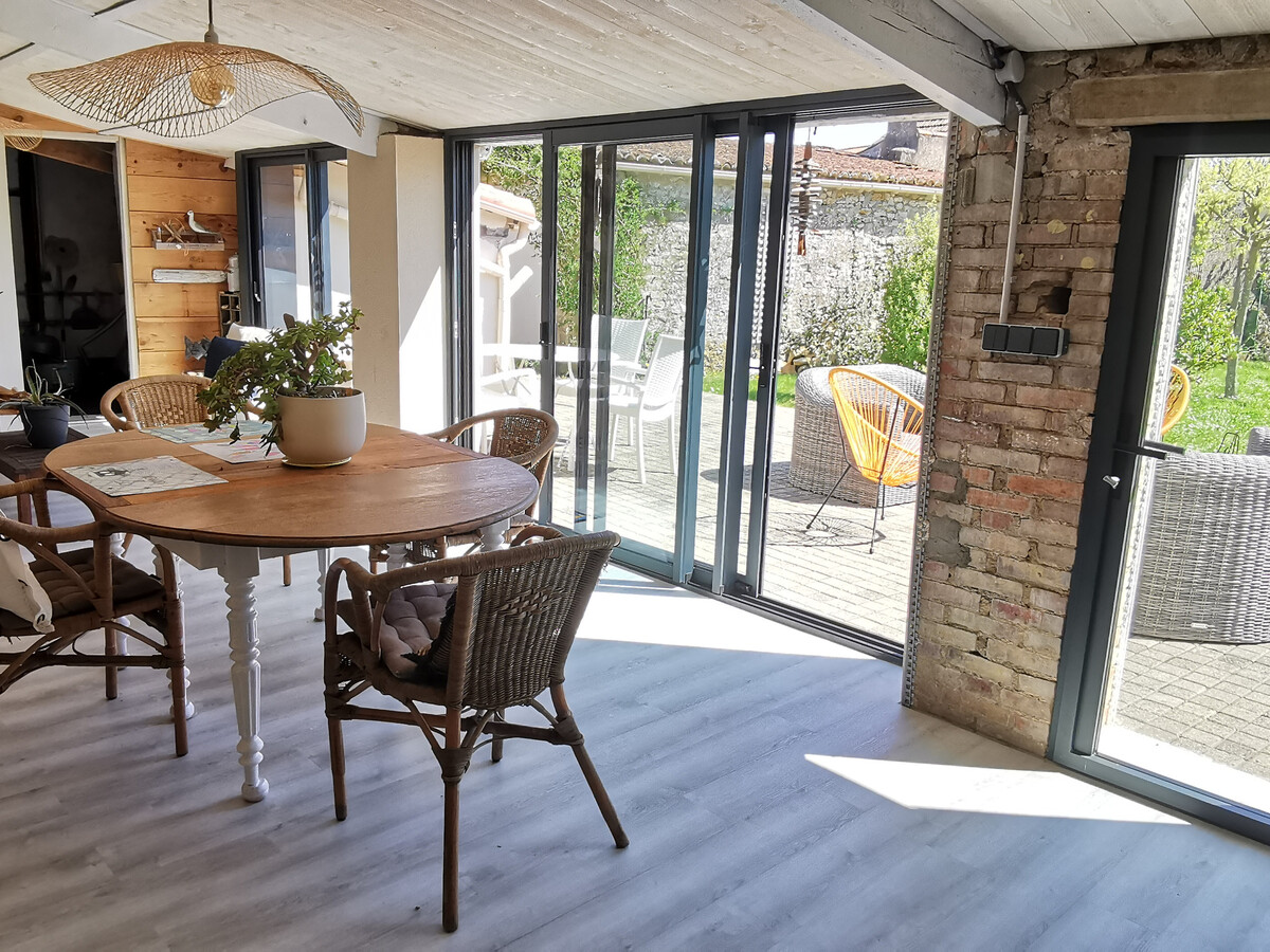Maison en pierres 6 pers, jardin et terrasse SO - Photo 8