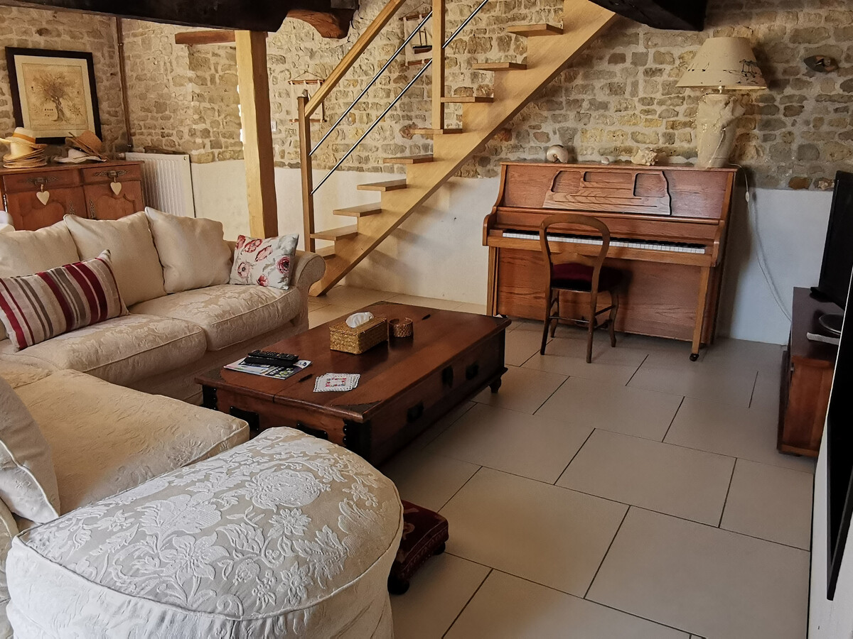 Maison en pierres 6 pers, jardin et terrasse SO - Photo 15