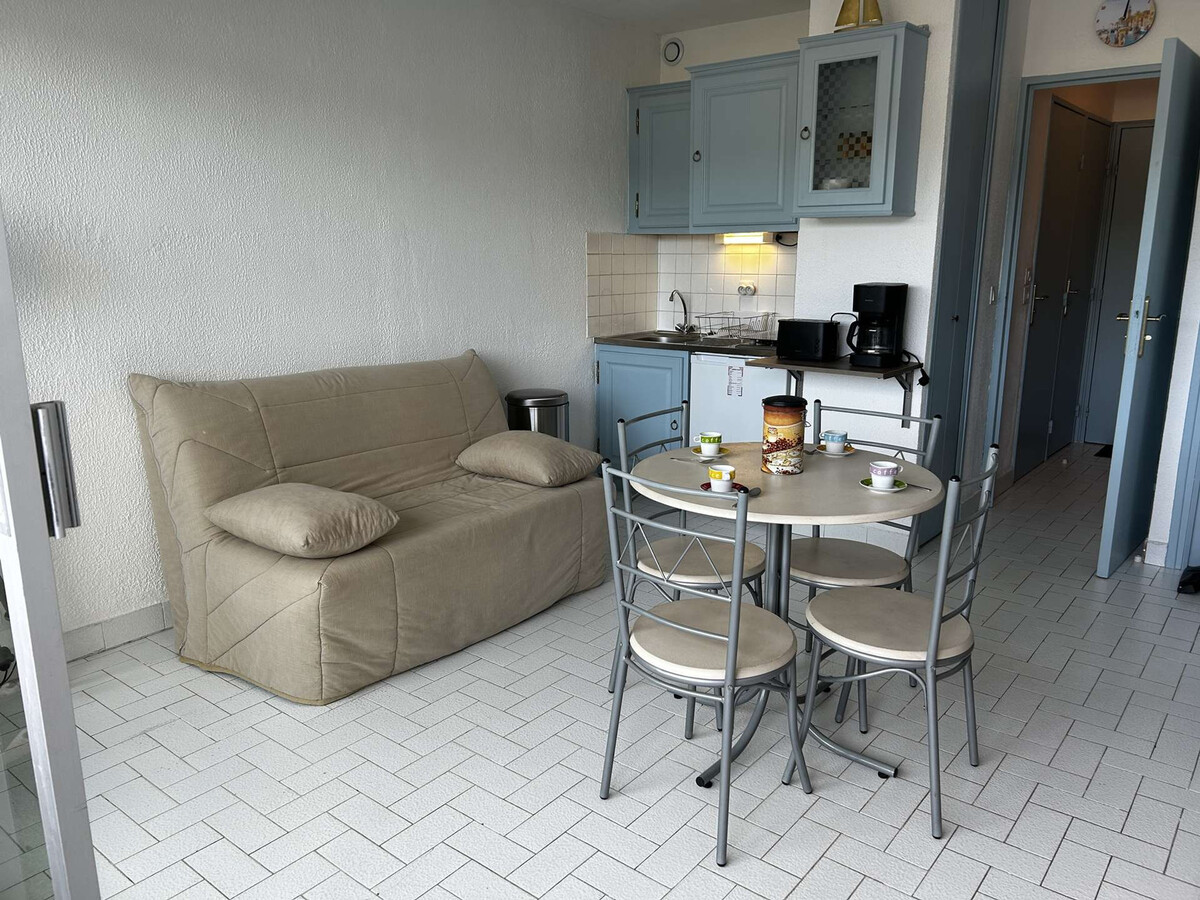 Studio cabine 4 pers Port Camargue, terrasse et parking - Photo 3