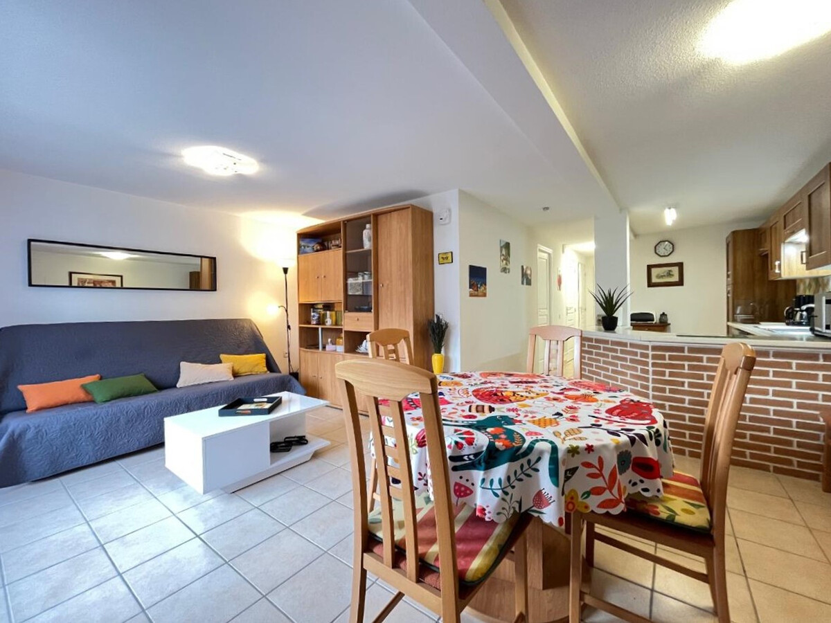 T2 52m² La Bourboule, terrasse sud, garage vélos - Photo 6
