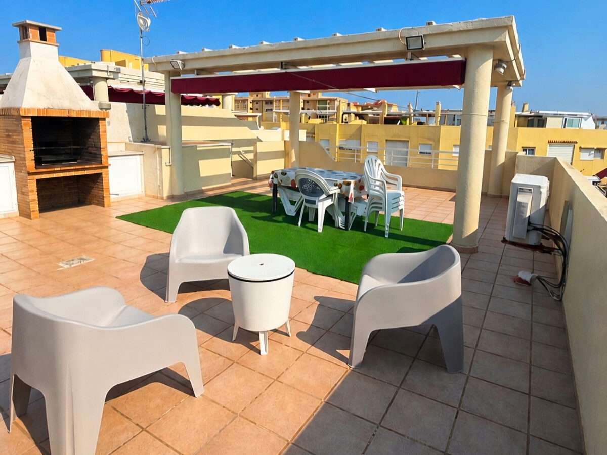 Appartement attique 3 chambres à Xeraco avec piscine et terrasse - Photo 2