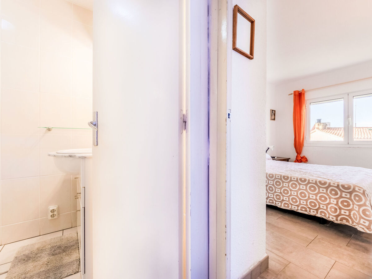Pompeyo II – Appartement 80 m² à 350 m de la plage - Photo 18