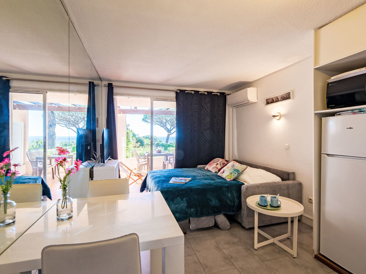 Apt 2 pièces avec terrasse vue mer à Sainte-Maxime - Photo 9