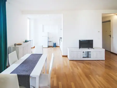 Appartement Gemme 2 pièces avec piscine à Meina : photo 7