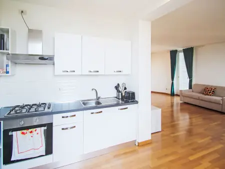 Appartement Gemme 2 pièces avec piscine à Meina : photo 8
