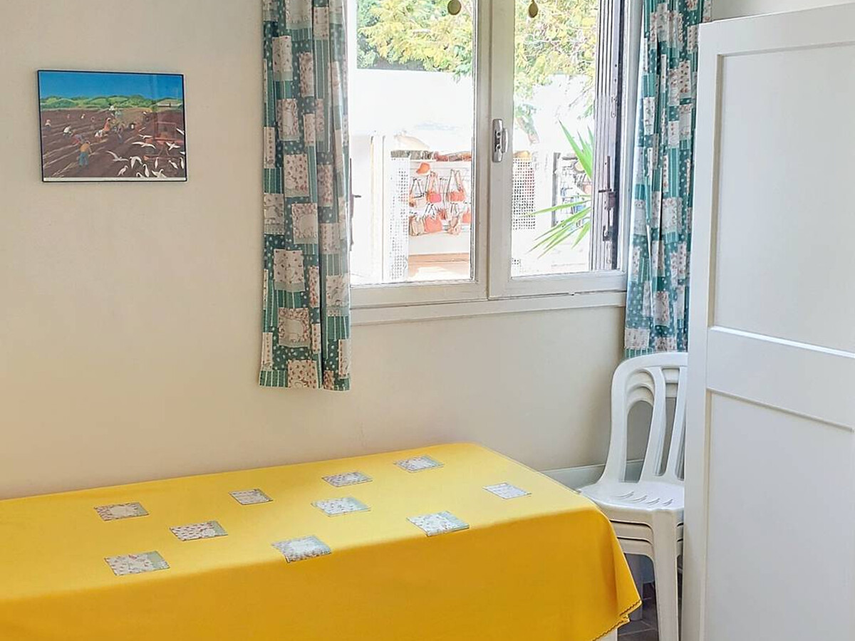 T3 climatisé Bormes-les-Mimosas, terrasse 35m², accès plage - Photo 7