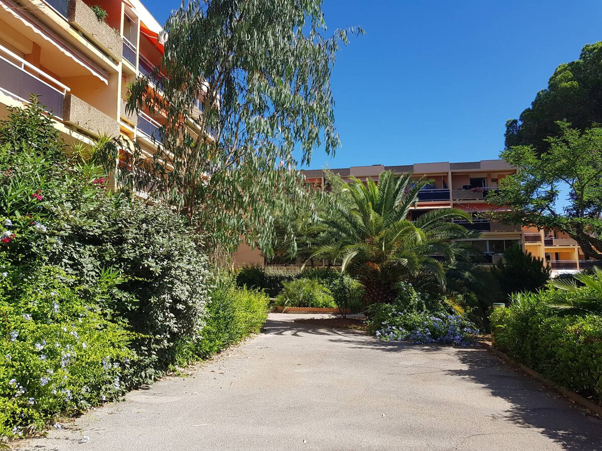 T2 26m² loggia à Bormes-les-Mimosas, 5 pers. - Photo 11