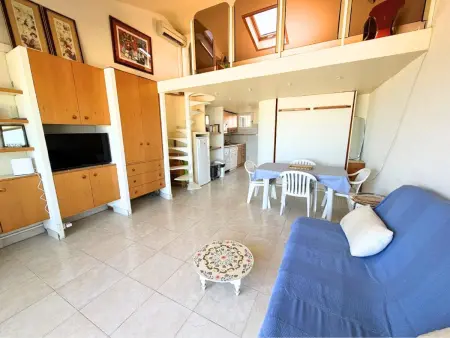 Studio mezzanine climatisé accès direct plage Port Grimaud : photo 5