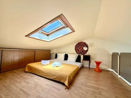 Studio mezzanine climatisé accès direct plage Port Grimaud : photo 8