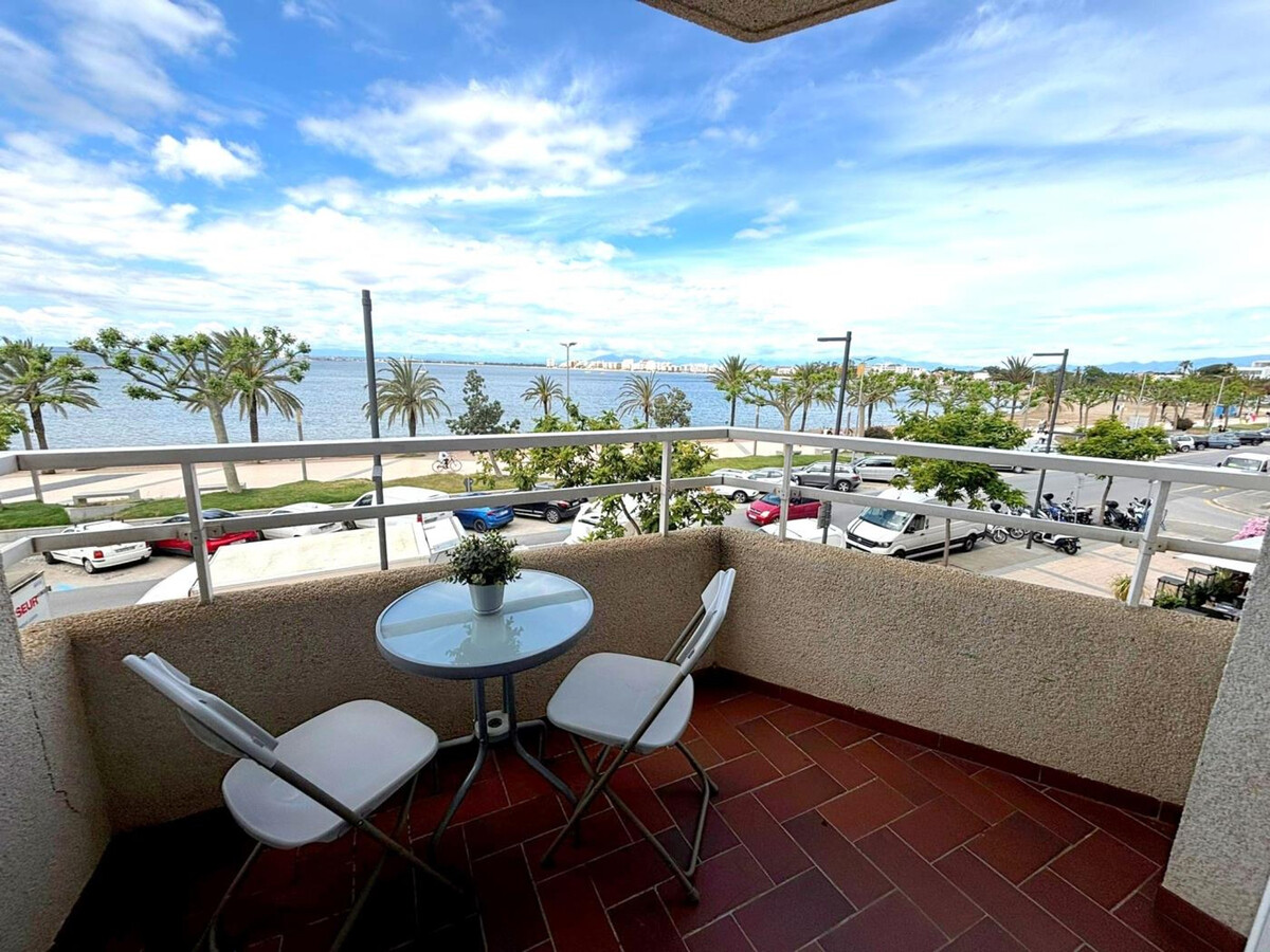 Appartement front de mer avec balcon à Roses - Photo 11