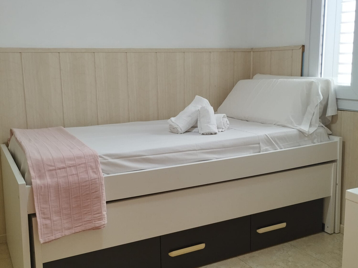 Maison spacieuse à Gandia, animaux acceptés, proche plage - Photo 25