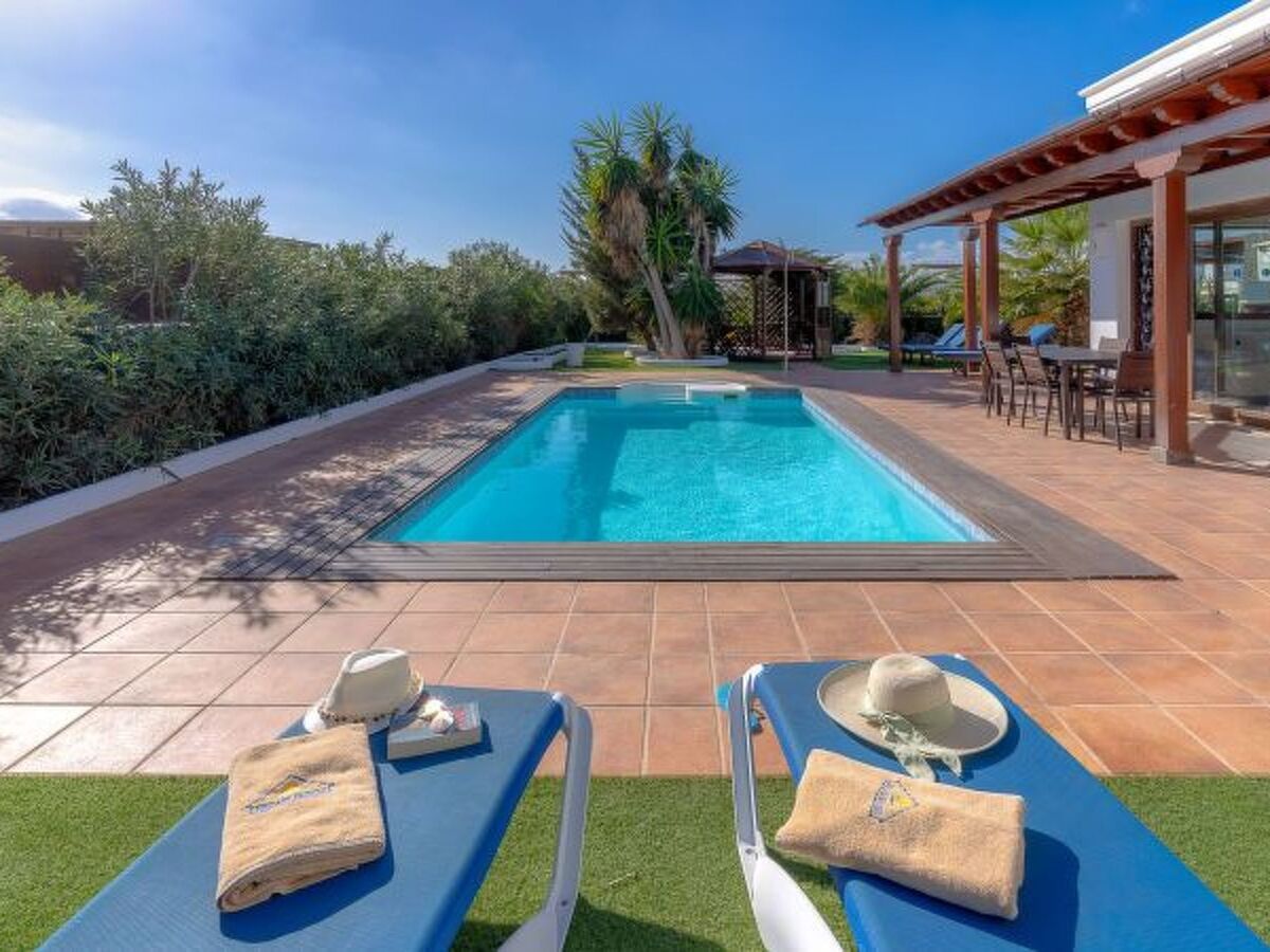 Villa Alegría – 4 chambres avec piscine chauffée à Playa Blanca - Photo 6