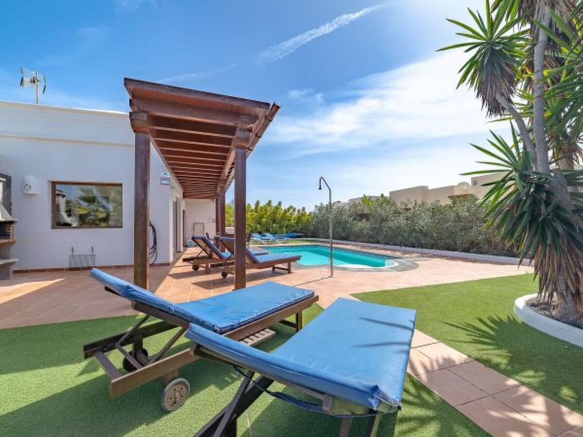 Villa Alegría – 4 chambres avec piscine chauffée à Playa Blanca - Photo 12
