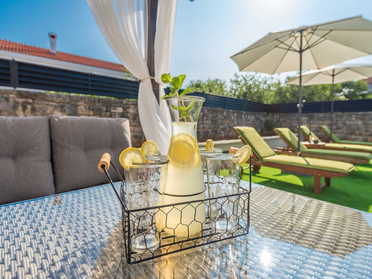 Maison Marcella à Pridraga avec piscine privée - Photo 11