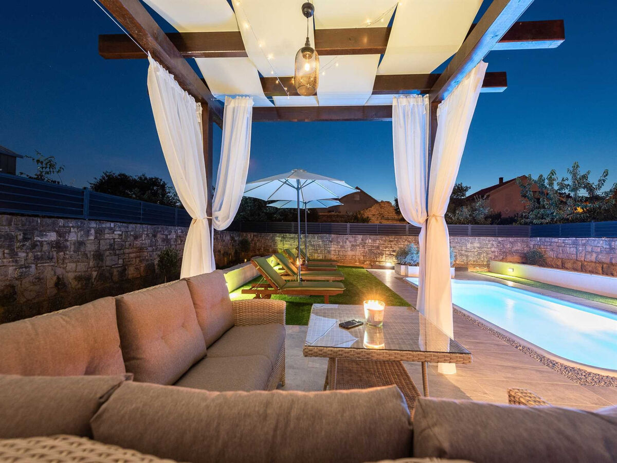 Maison Marcella à Pridraga avec piscine privée - Photo 23
