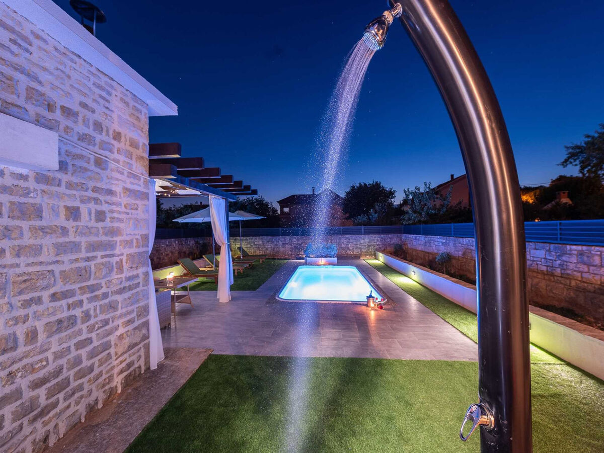 Maison Marcella à Pridraga avec piscine privée - Photo 24