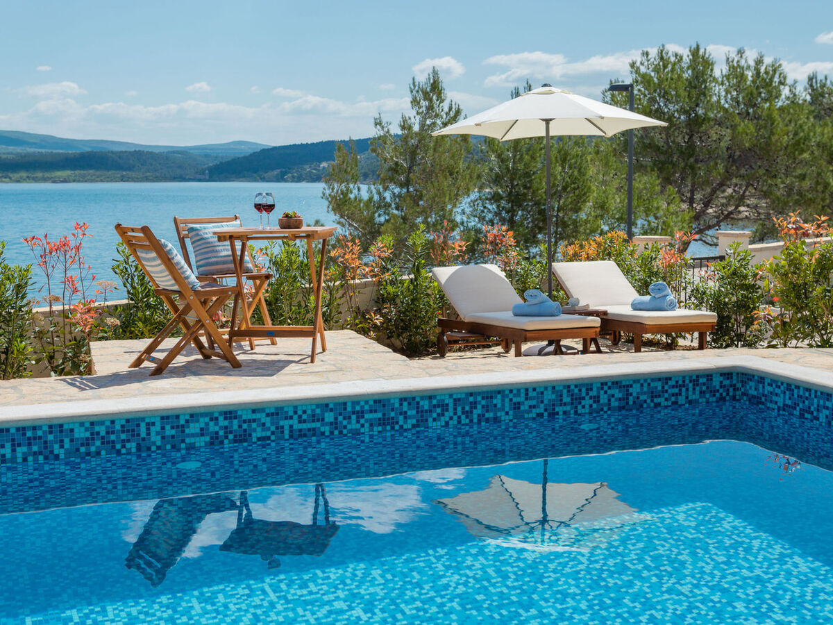 Villa Noa à Pridraga : piscine chauffée & vue mer - Photo 3