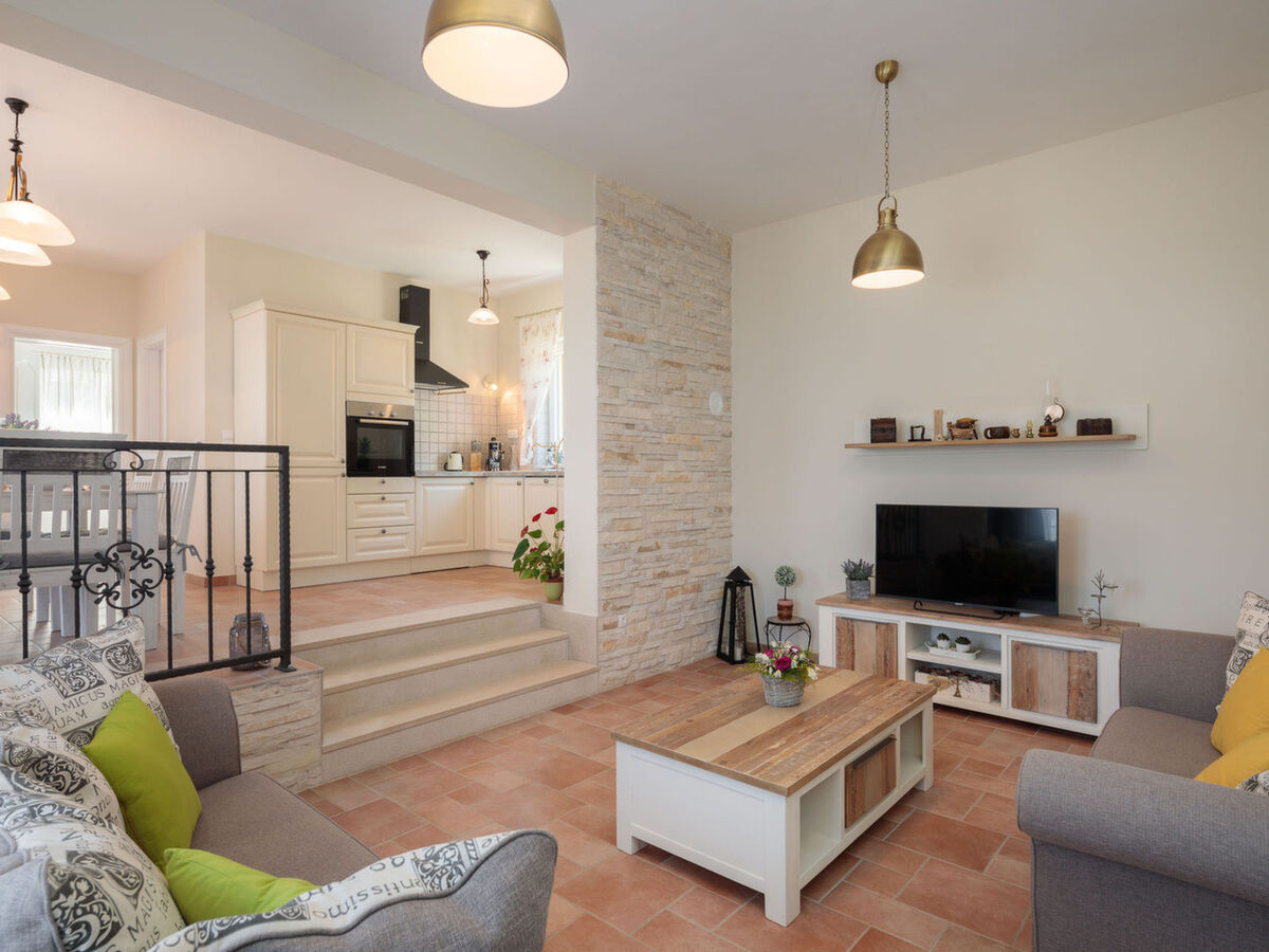 Villa Noa à Pridraga : piscine chauffée & vue mer - Photo 17