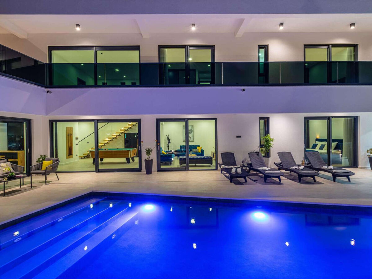 Villa Royal Hill – 4 chambres, piscine chauffée à Rovanjska - Photo 46