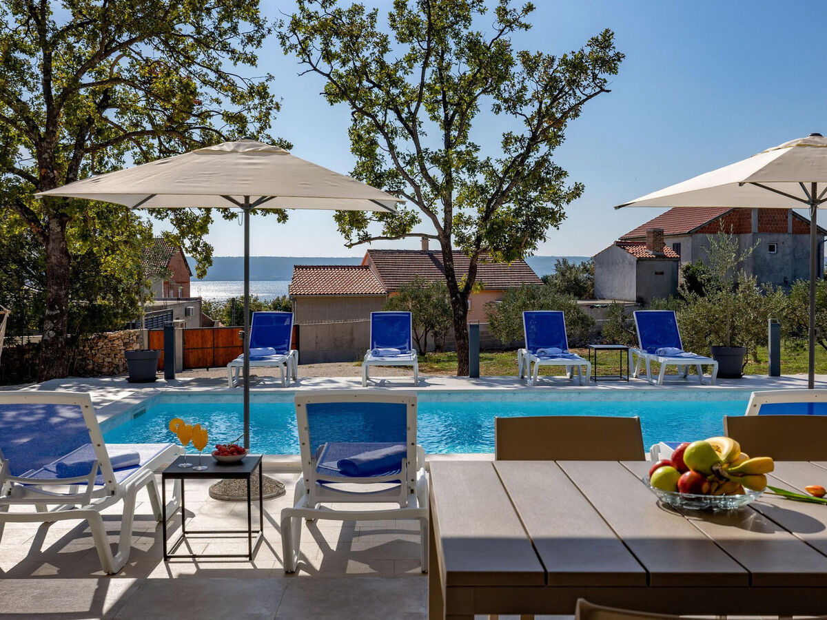 Villa Deep Green – Piscine privée et vue mer à Rovanjska - Photo 3