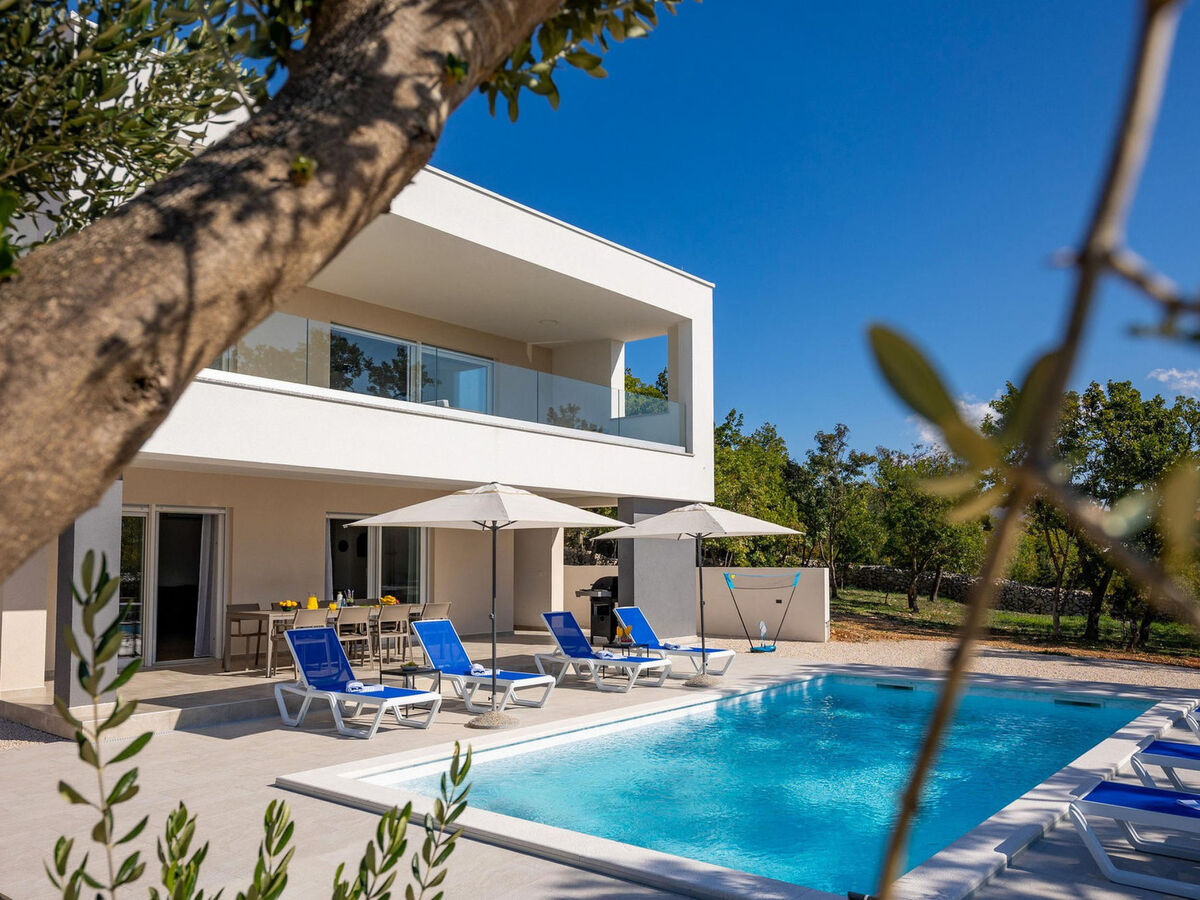 Villa Deep Green – Piscine privée et vue mer à Rovanjska - Photo 9