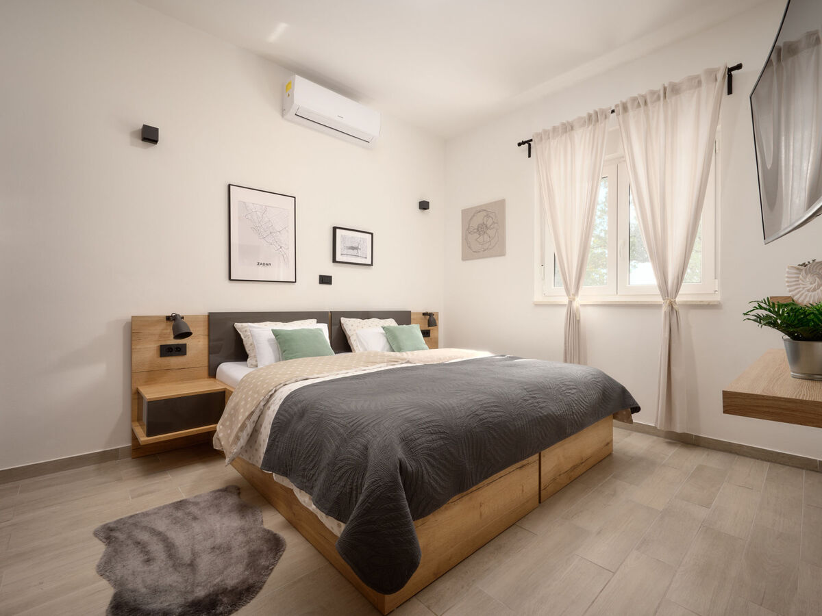 Villa Katharina à Rovanjska : 4 chambres, piscine privée, plage à 70m - Photo 37