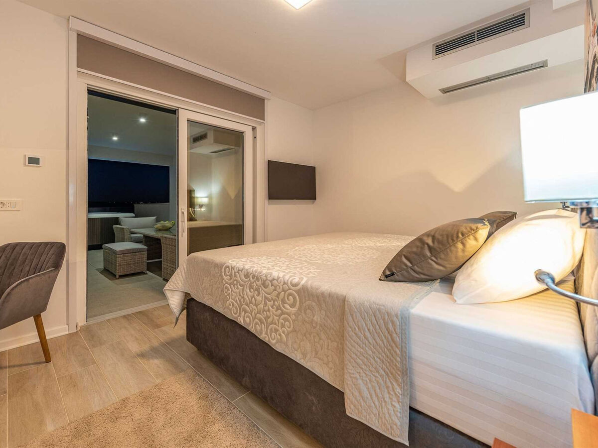 Villa Michele, 4 chambres avec piscine privée à Rovanjska - Photo 24