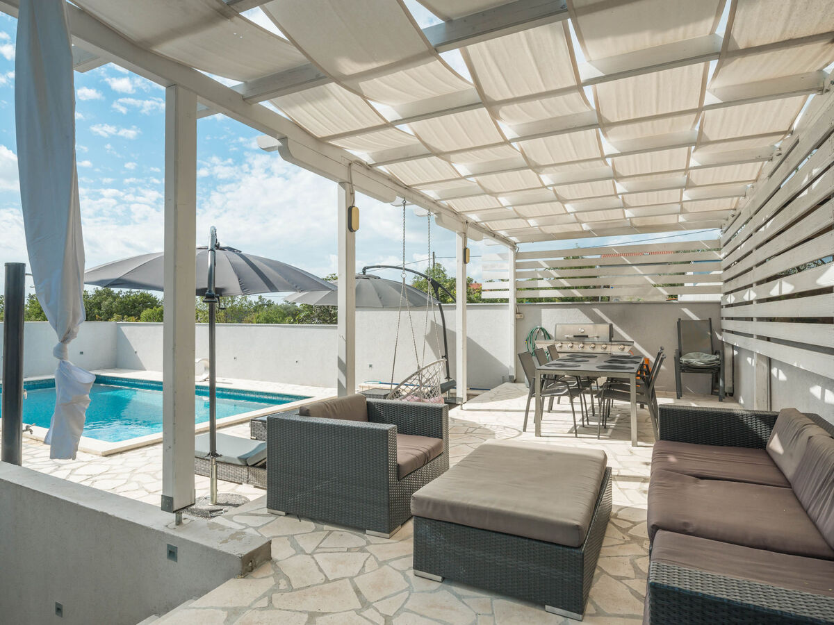 Maison Viktoria avec piscine privée à Rovanjska - Photo 3