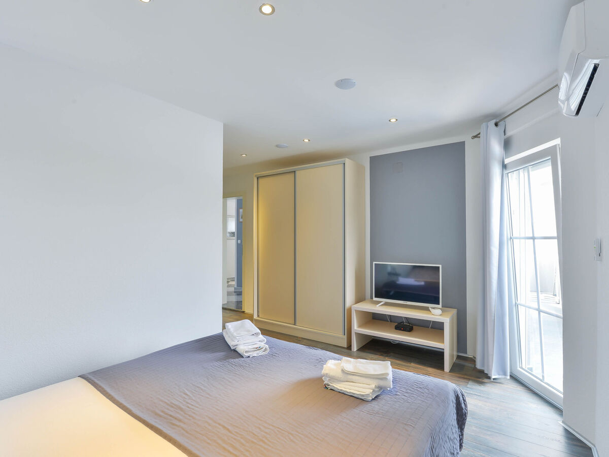 Maison Viktoria avec piscine privée à Rovanjska - Photo 21