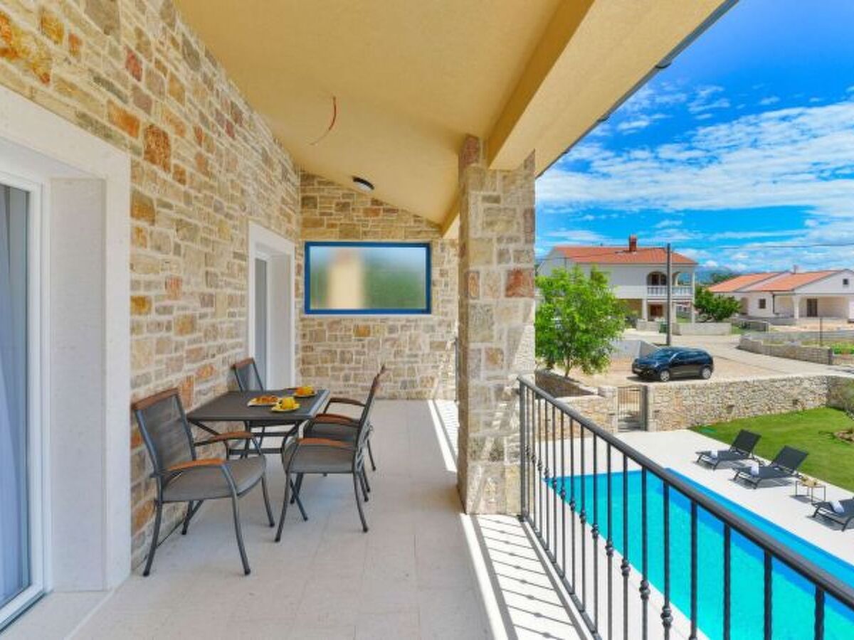 Villa Stone Banovi à Vinjerac, piscine chauffée - Photo 17