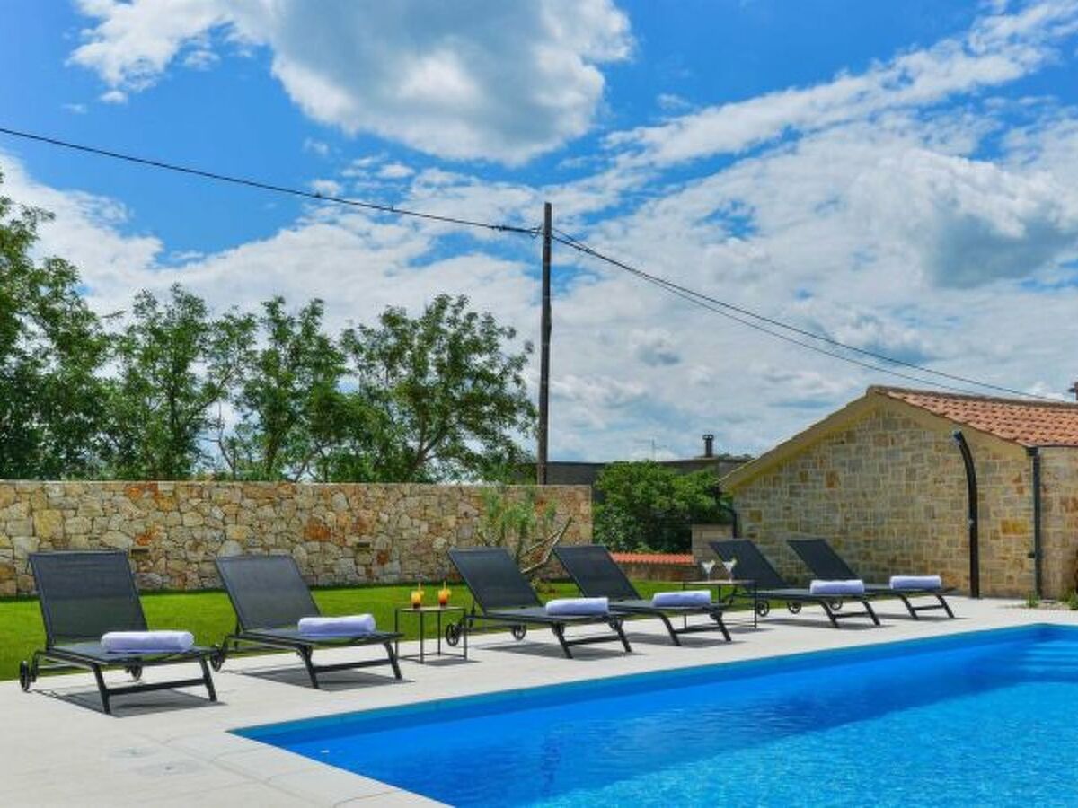 Villa Stone Banovi à Vinjerac, piscine chauffée - Photo 20