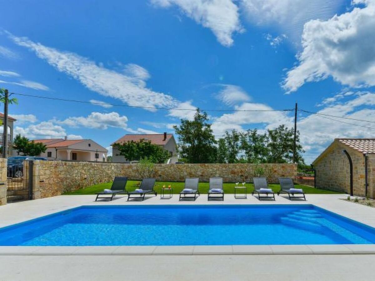 Villa Stone Banovi à Vinjerac, piscine chauffée - Photo 22