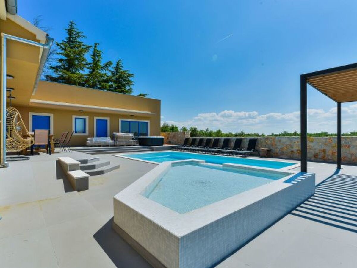 Villa 6 chambres Slivnica avec piscine chauffée et spa - Photo 40