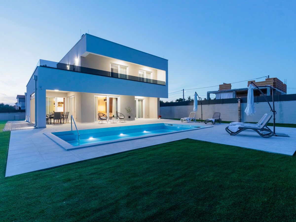 Villa Marea à Vrsi : 3 chambres, piscine privée, 8 pers. - Photo 2