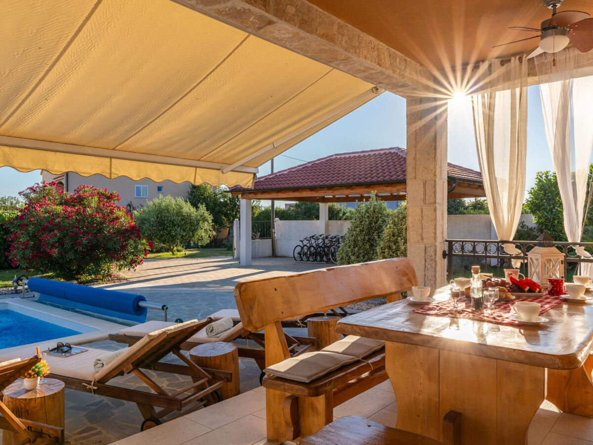 Maison Beti avec piscine chauffée à Vrsi - Photo 3