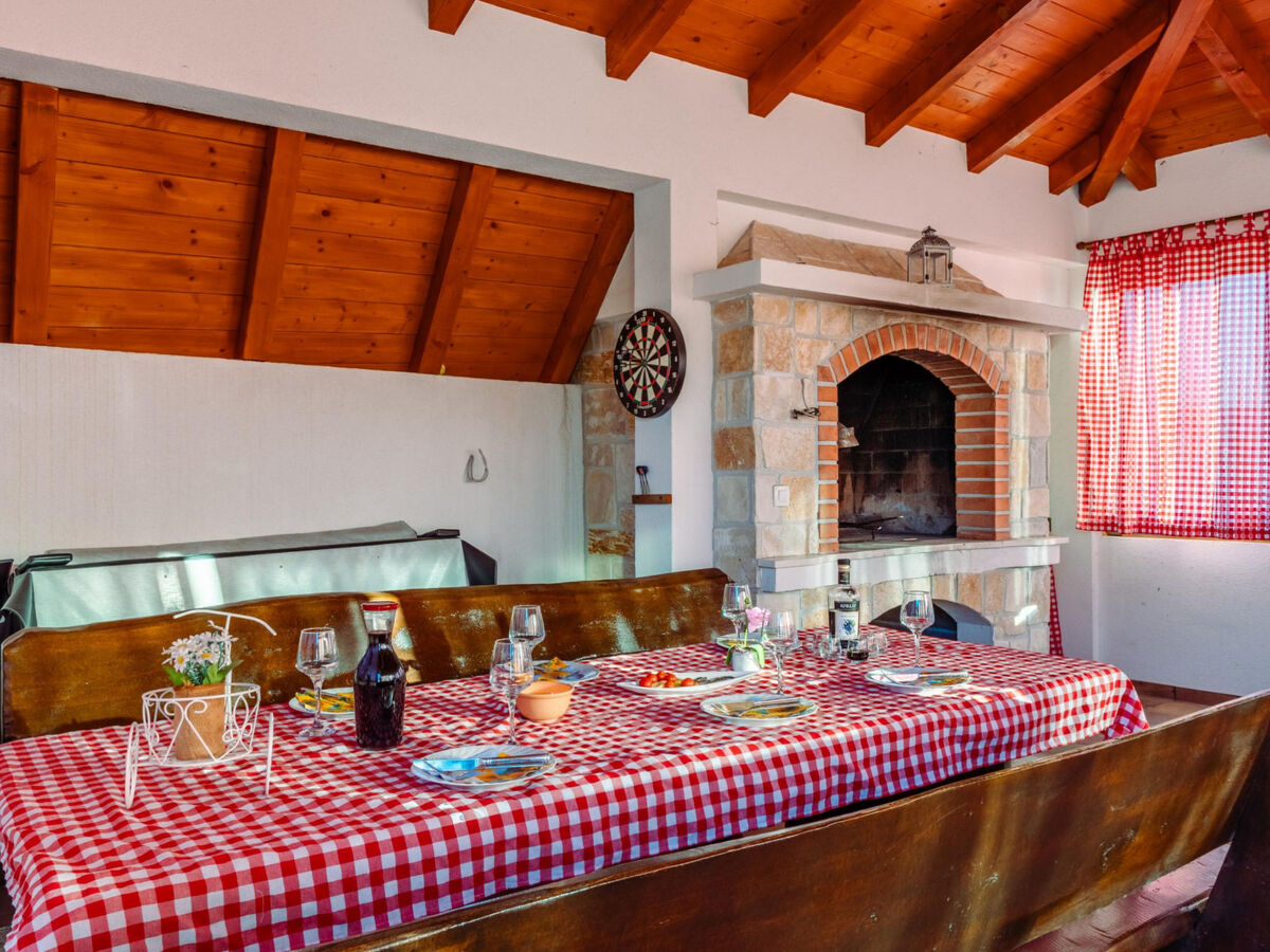Maison Beti avec piscine chauffée à Vrsi - Photo 26