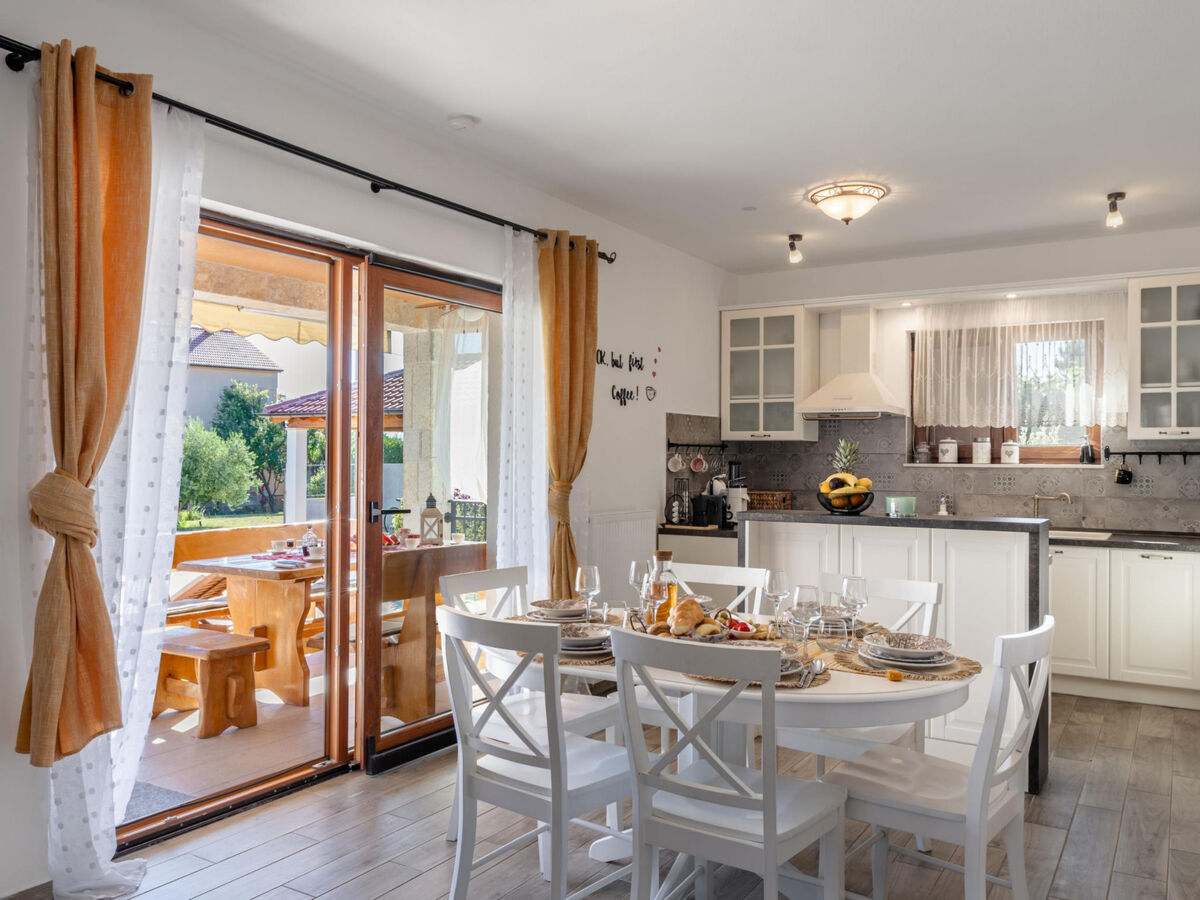Maison Beti avec piscine chauffée à Vrsi - Photo 33
