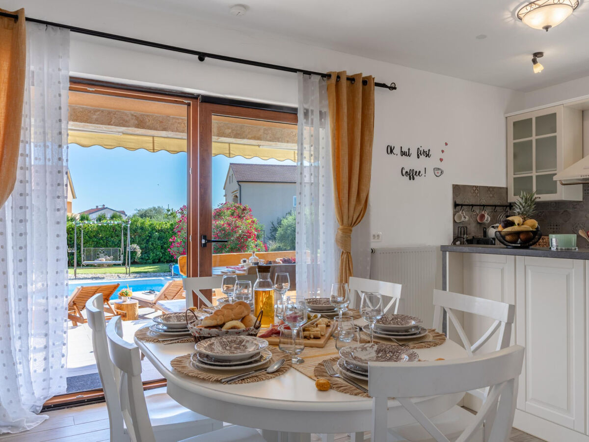 Maison Beti avec piscine chauffée à Vrsi - Photo 34
