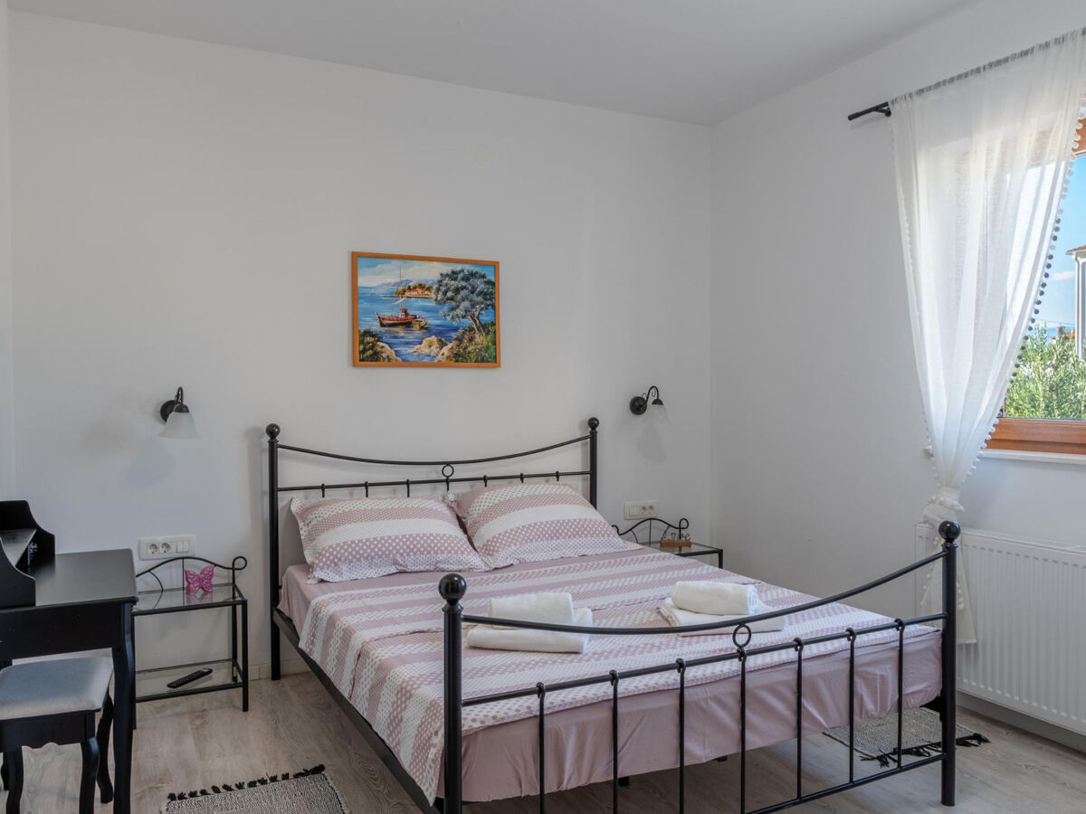 Maison Beti avec piscine chauffée à Vrsi - Photo 40
