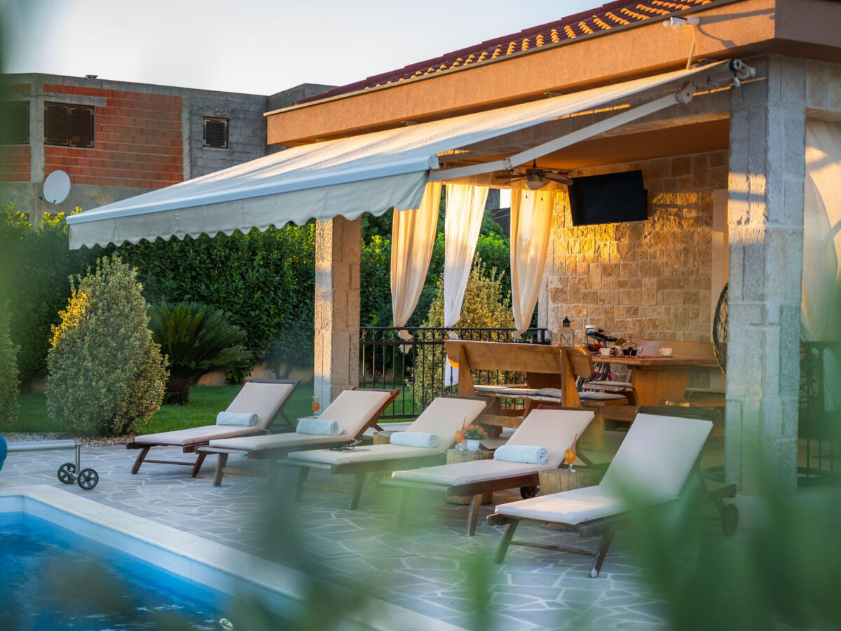 Maison Beti avec piscine chauffée à Vrsi - Photo 58