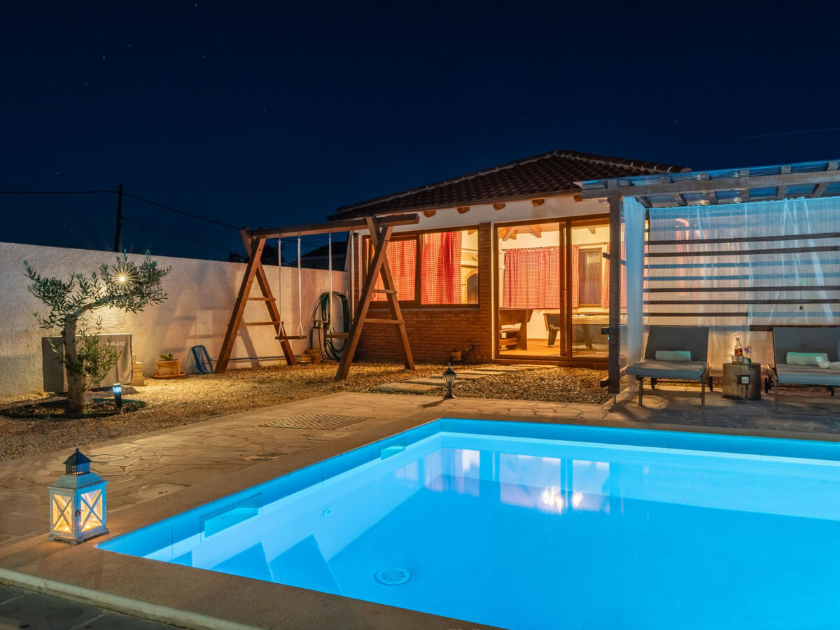 Maison Beti avec piscine chauffée à Vrsi - Photo 65